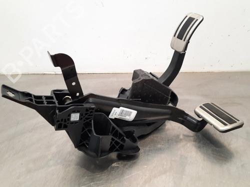 Pedal PEUGEOT 3008 II SUV (MC_, MR_, MJ_, M4_) 1.6 PureTech 180 (M45GFR, M45GFU) | BP15037889I4 