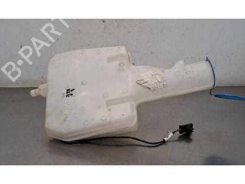 Used Windscreen washer tank Windscreen washer tank 37038570 37038570