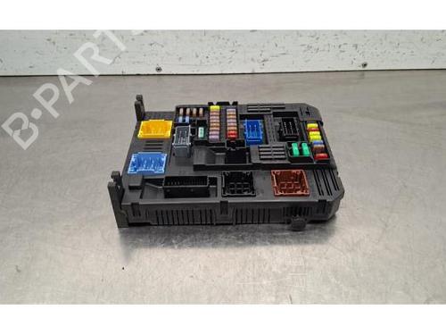 Used Fuse box Fuse box PEUGEOT PARTNER Box Body/MPV (K9) 1.5 BlueHDi 100 (102 hp) 40070759 40070759