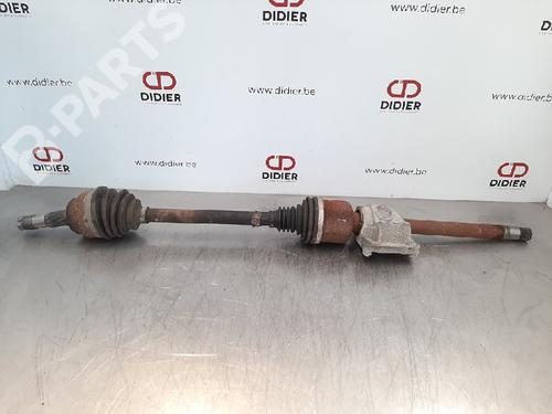 Used Right front driveshaft Right front driveshaft PEUGEOT BOXER Van 2.2 HDi 130 (131 hp) 10879582 10879582