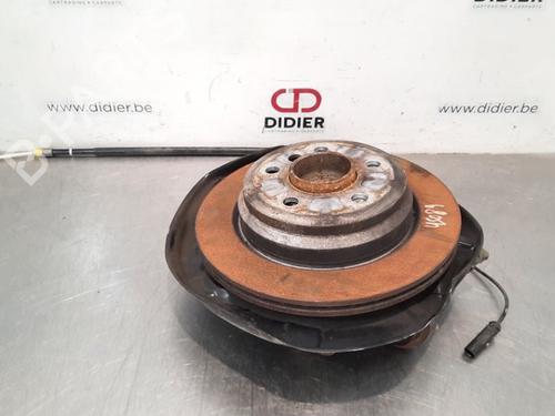 Used Right rear steering knuckle BMW 3 Touring (F31) 318 i (136 hp) 10896347