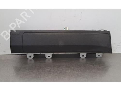 Knæ Airbag Knæ Airbag MERCEDES-BENZ CLA Coupe (C117) CLA 200 CDI (117.301) (136 hp) 33917769 33917769