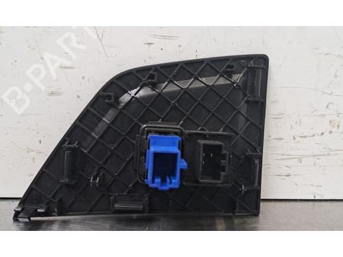 Warning switch VW POLO VI (AW1, BZ1, AE1) 1.0 TSI | BP35997644I22 - Image 3