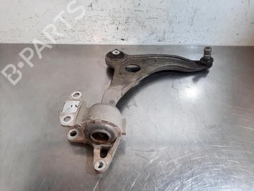 Used Right front suspension arm LAND ROVER DISCOVERY SPORT (L550) 2.0 D (150 hp) 27168097