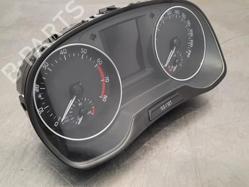 Instrument cluster SKODA FABIA III Estate (NJ5) 1.0 TSI | BP15039237C47 