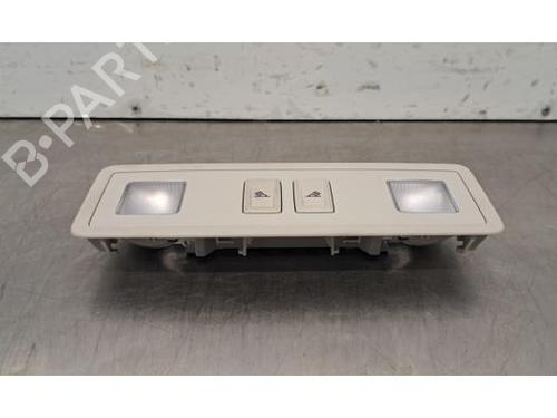 Używane Lampa oświetlenia wnętrza VW POLO VI (AW1, BZ1, AE1) 1.0 TSI (95 hp) 30663153