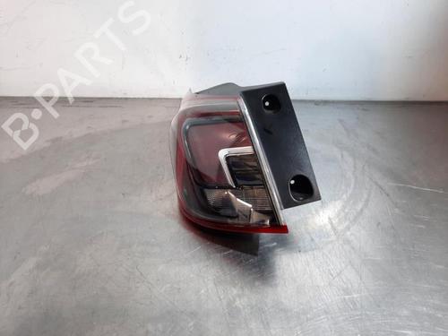 Venstre baglygte OPEL CROSSLAND X / CROSSLAND (P17, P2QO) 1.2 (75) (110 hp) 33167657