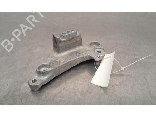 Used Engine mount PEUGEOT 3008 II SUV (MC_, MR_, MJ_, M4_) 1.2 THP/ PureTech 130 (MRHNSM, MRHNSU, MRHNSJ, MRHNYW,... (131 hp) 29195272