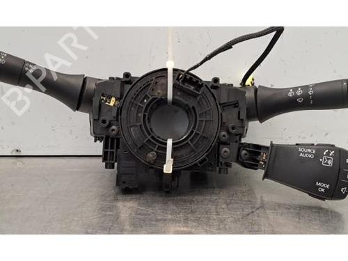 Used Steering column stalk Steering column stalk DACIA DUSTER (HM_) 1.2 TCe 125 (HMMA) (125 hp) 40483933 40483933