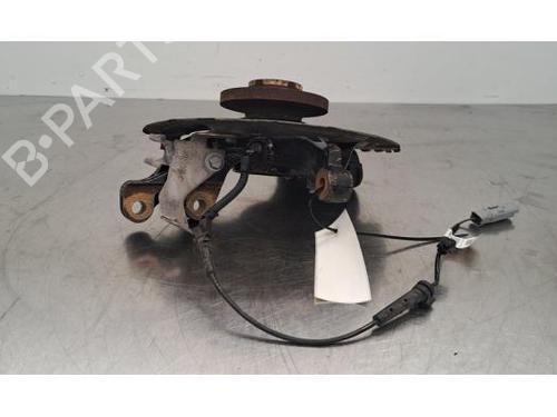 Right front steering knuckle PEUGEOT 3008 II SUV (MC_, MR_, MJ_, M4_) 1.5 BlueHDi 130 | BP28014046M26 