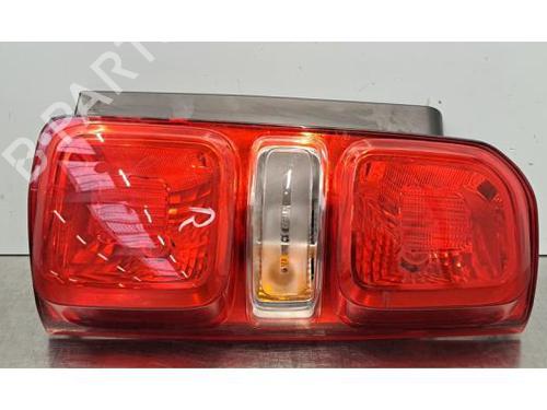 Højre baglygte Højre baglygte CITROËN JUMPY III Van (V_) 1.5 BlueHDi 120 (120 hp) 39754770 39754770