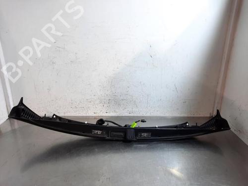 Tailgate trim CITROËN C4 III (BA_, BB_, BC_) 1.2 PureTech 130 (BAHNSA, BAHNSB) | BP31366384C151