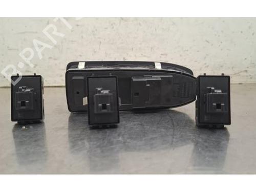 Switch RENAULT MEGANE E-TECH SUV EV60 (BNJ1) | BP40070693I30 - Image 2