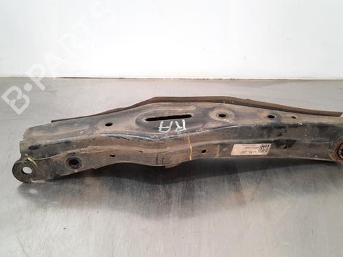 Used Right rear suspension arm HYUNDAI TUCSON (TL, TLE) 1.7 CRDi (116 hp) 10899546