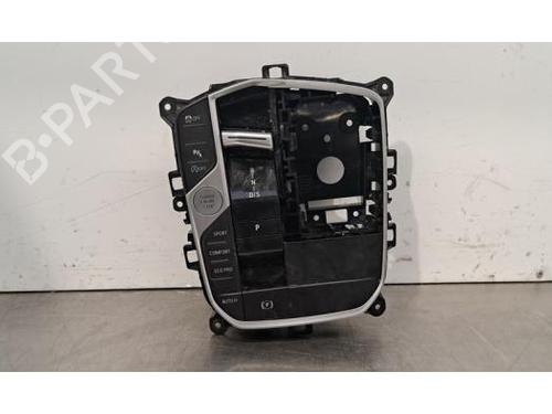 Used Gear lever BMW 3 (G20, G80, G28) 318 i (156 hp) 30659896