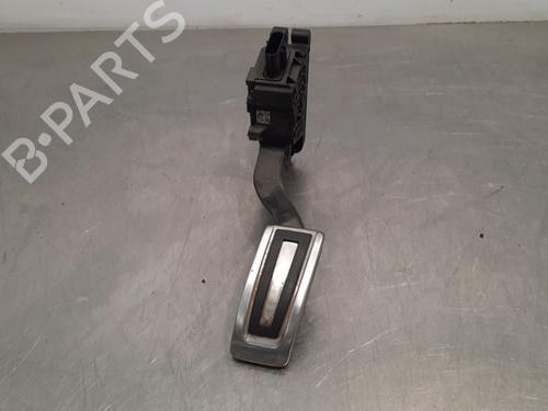 Used Pedal VW POLO VI (AW1, BZ1, AE1) 1.6 TDI (95 hp) 15042124