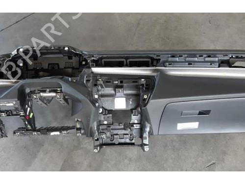 Instrumentbræt PEUGEOT 308 II (LB_, LP_, LW_, LH_, L3_) 1.6 GTi (L35GNH) (272 hp) 23611771