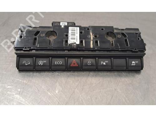 warning-switch-dacia-duster-hm_-2017-32767632 main image