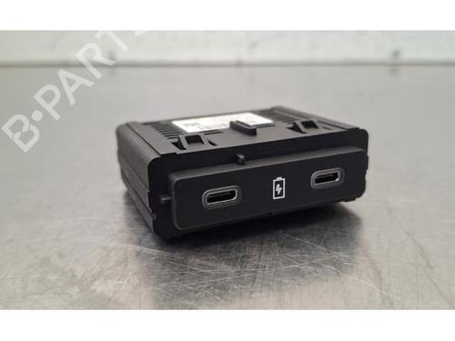 Used Electronic module Electronic module RENAULT RAFALE Coupe (DGM_) 1.2 E-TECH 200 Hybrid (DGM2) (200 hp) 39892581 39892581