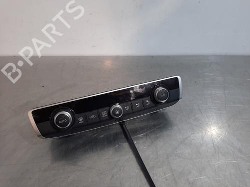 Commande Chauffage AUDI A3 Sportback (8VA, 8VF) 1.6 TDI (110 hp) 15233552
