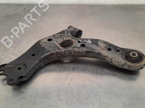 Right front suspension arm TOYOTA AURIS Estate (_E18_) 1.3 Dual-VVTi (NRE180_) | BP23599712M13