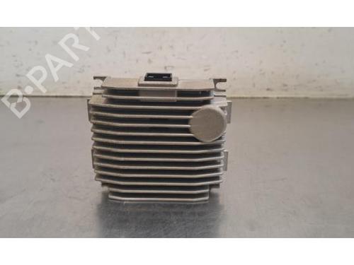 Used Electronic module Electronic module PORSCHE TAYCAN (Y1A) 4S (Y1ADB1) (530 hp) 34268688 34268688