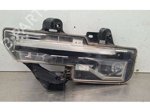 right-front-fog-light-mazda-cx-30-dm-2019-34272590 main image