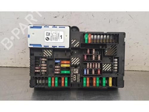 Used Fuse box Fuse box BMW i3 (I01) s Electric (184 hp) 33892688 33892688