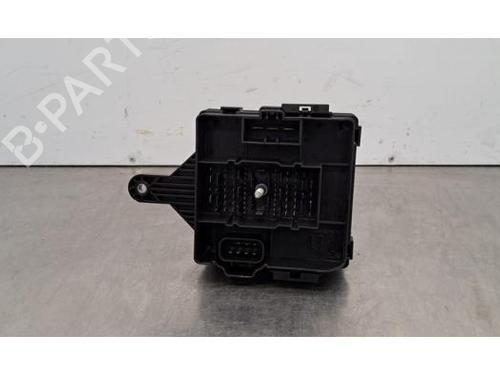 Fuse box CITROËN JUMPY III Van (V_) 1.6 BlueHDi 95 | BP30501303E1