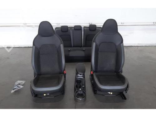 Sæde sæt NISSAN JUKE (F16_) DIG-T 117 (117 hp) 23605151
