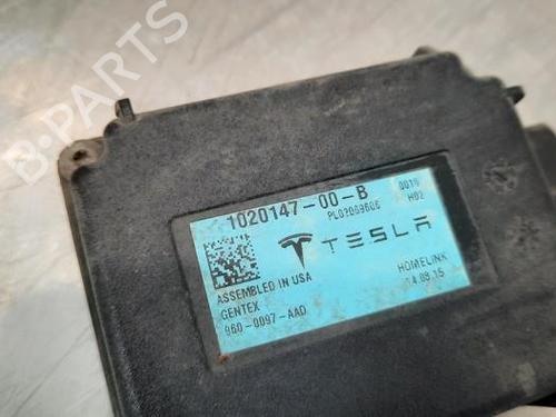 Electronic module TESLA MODEL S (5YJS) 70D AWD | BP23580173M83 