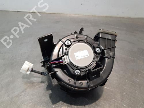 Heater blower motor TOYOTA COROLLA Estate (_E21_) 1.8 Hybrid (ZWE211W) | BP17112465M62 