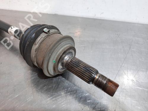 Left front driveshaft TOYOTA YARIS (_P13_) 1.5 Hybrid (NHP130_, NHP130) | BP15034050M38 