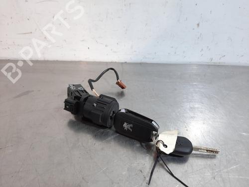 Used Control unit PEUGEOT 308 II (LB_, LP_, LW_, LH_, L3_) 1.6 HDi / BlueHDi 115 (115 hp) 17112948