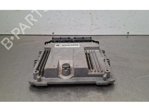Used Engine control unit (ECU) Engine control unit (ECU) FIAT 500X (334_) 1.6 D Multijet (334.AXV1B) (130 hp) 34385942 34385942
