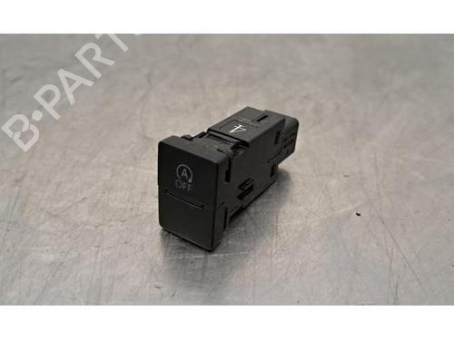 Used Switch TOYOTA HILUX VIII Pickup (_N1_) 2.8 TD 4WD (GUN126) (204 hp) 24231235
