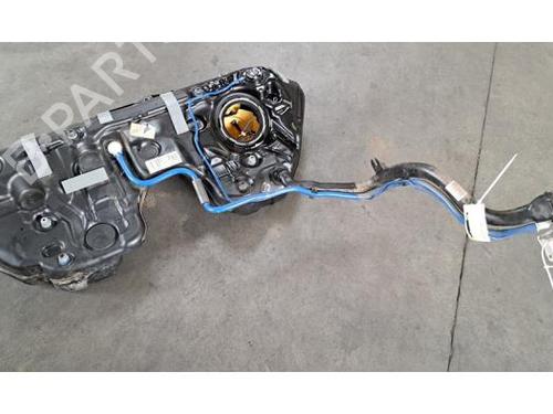 Used Fuel tank MERCEDES-BENZ GLC (X253) 220 d 4-matic (253.915) (194 hp) 26226812