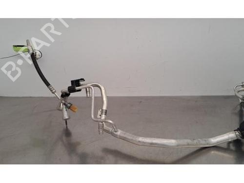 Used AC pipe PEUGEOT 3008 II SUV (MC_, MR_, MJ_, M4_) 1.5 BlueHDi 130 (131 hp) 28014103