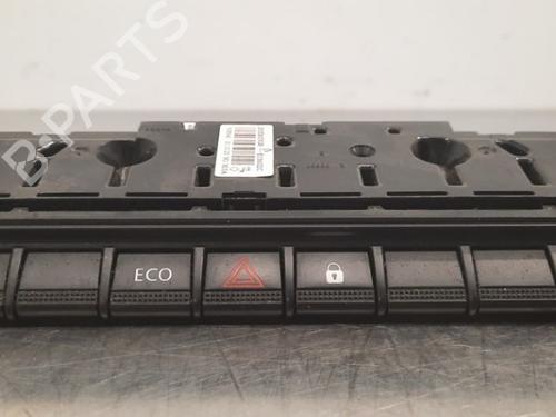 Used Warning switch RENAULT MASTER III Van (FV) 2.3 dCi 135 FWD (FV0N, FV08, FV06, FV00) (136 hp) 21268246