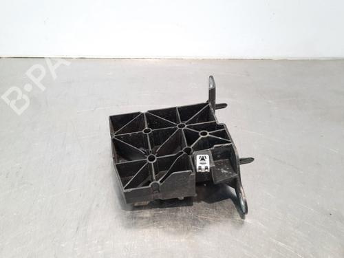 Used Support SMART FORFOUR Hatchback (453) electric drive (453.091) (82 hp) 15026456