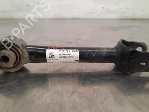 Used Right rear suspension arm TESLA MODEL Y (5YJY) Long Range All-wheel Drive (514 hp) 23617296