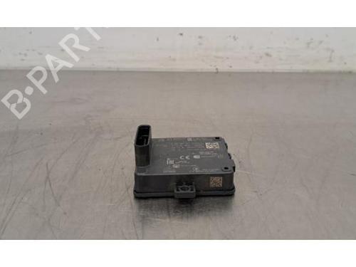 Used Electronic module OPEL ASTRA F Saloon (T92) 1.6 i (F19, M19) (75 hp) 29493756