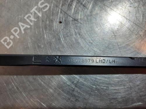 Front windshield wiper arm CITROËN C3 AIRCROSS II (2R_, 2C_) 1.5 BlueHDi 110 | BP23587554C143 