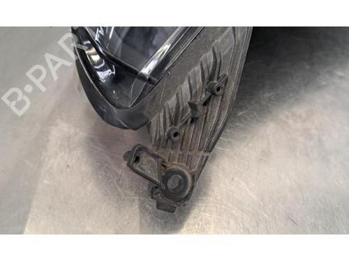 Left headlight RENAULT MEGANE IV Hatchback (B9A/M/N_) 1.3 TCe 140 (B9NB) | BP38099736C28 - Image 3