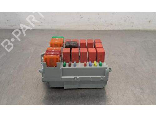 Used Fuse box PEUGEOT BOXER Van 2.2 BlueHDi 120 (120 hp) 30163491