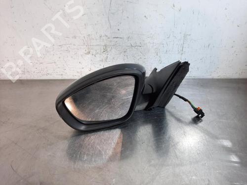 Used Left mirror OPEL CORSA F (P2JO) 1.2 (68) (75 hp) 17638770