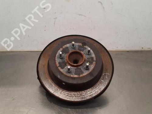 Used Left rear steering knuckle KIA SORENTO III (UM) 2.2 CRDi 4WD (200 hp) 23594152