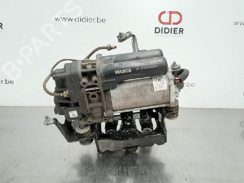 Used Suspension compressor AUDI Q7 (4MB, 4MG, 4MQ) 3.0 TDI e-tron quattro (374 hp) 15018370