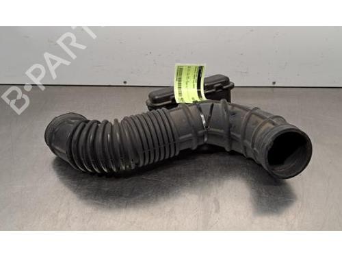 rr-suzuki-s-cross-2022-34200050 main image