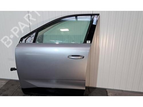 Used Left front door Left front door 33612380 33612380